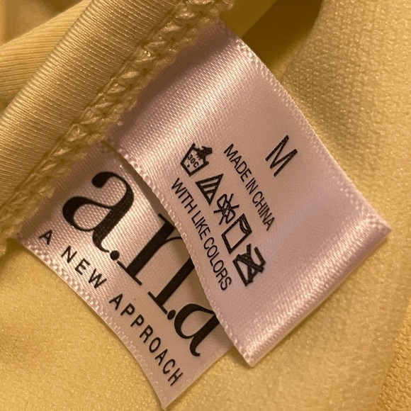 ANA Yellow Bikini Size Medium - Picture 2 of 3